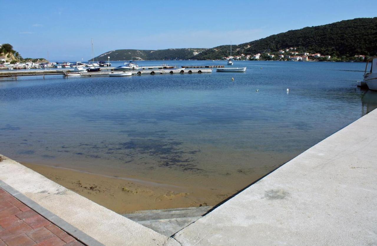 Apartments With A Parking Space Supetarska Draga - Donja, Rab - 15999 Екстериор снимка