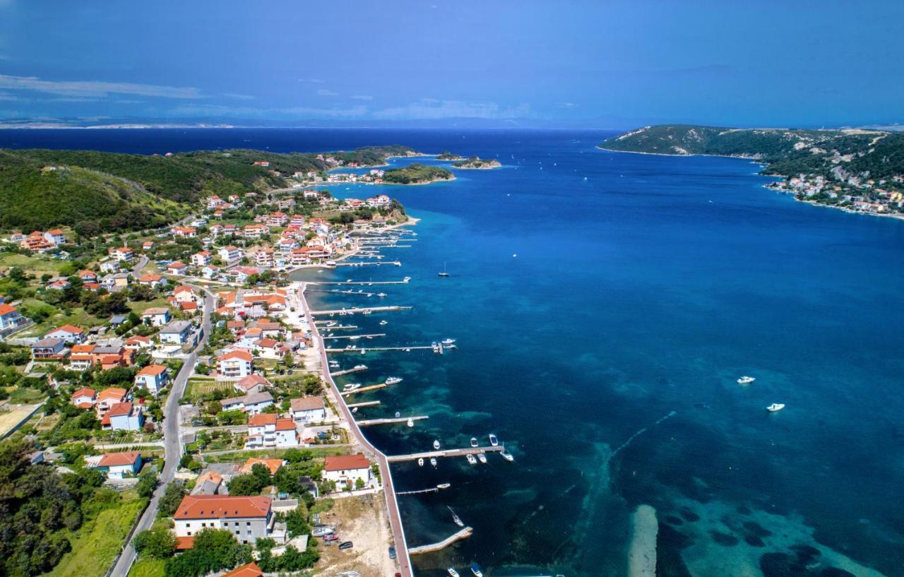 Apartments With A Parking Space Supetarska Draga - Donja, Rab - 15999 Екстериор снимка