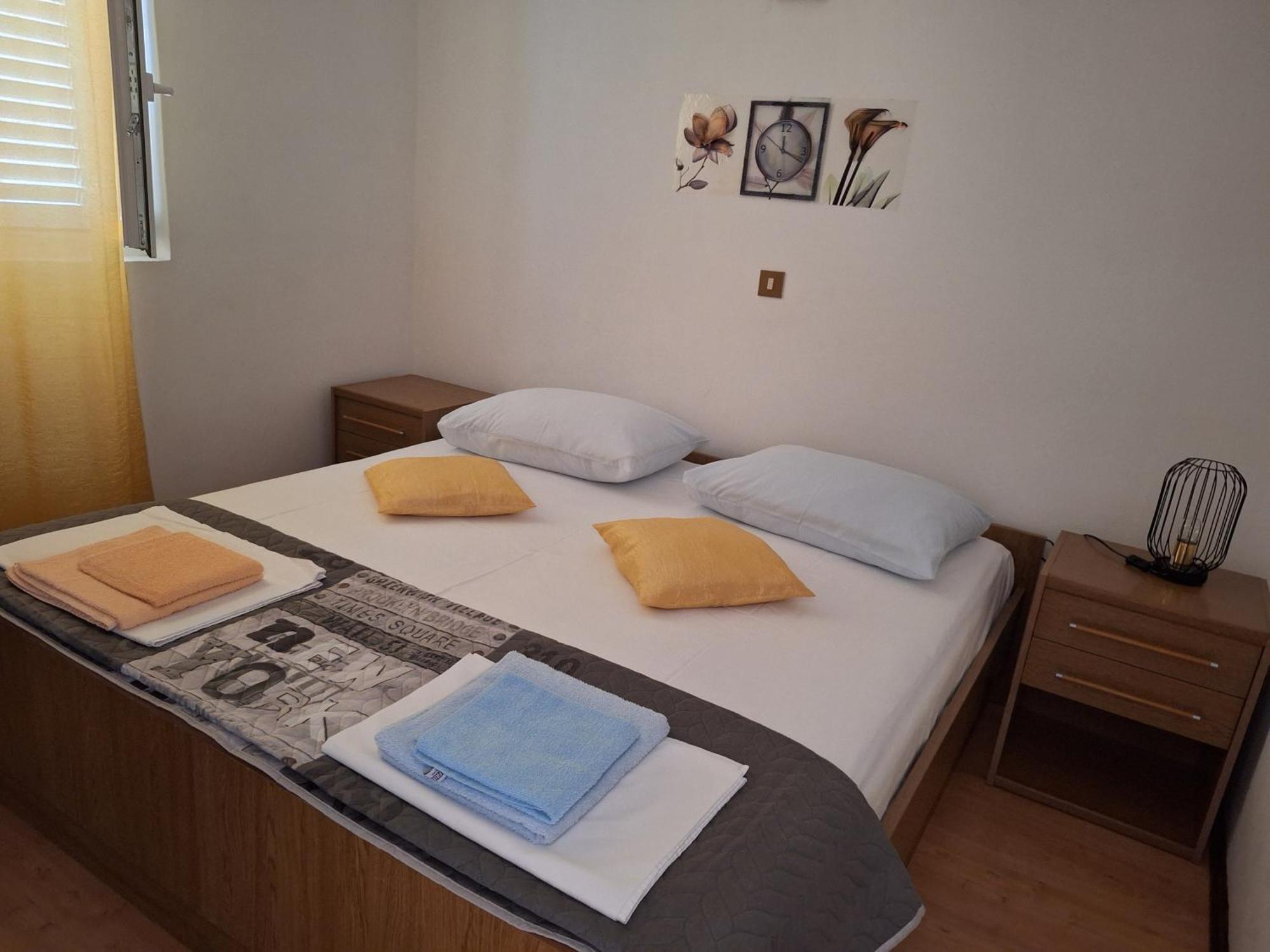 Apartments With A Parking Space Supetarska Draga - Donja, Rab - 15999 Екстериор снимка