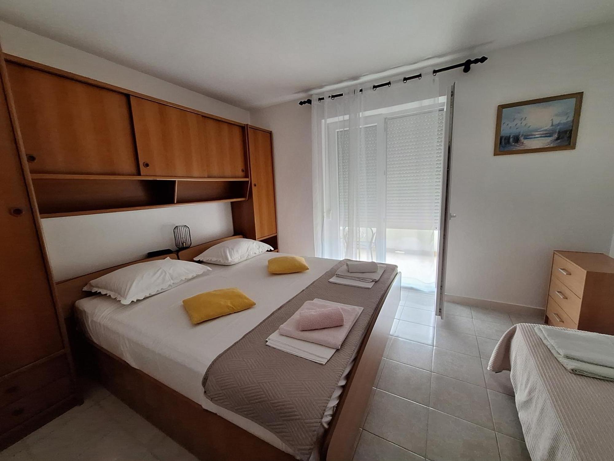 Apartments With A Parking Space Supetarska Draga - Donja, Rab - 15999 Екстериор снимка