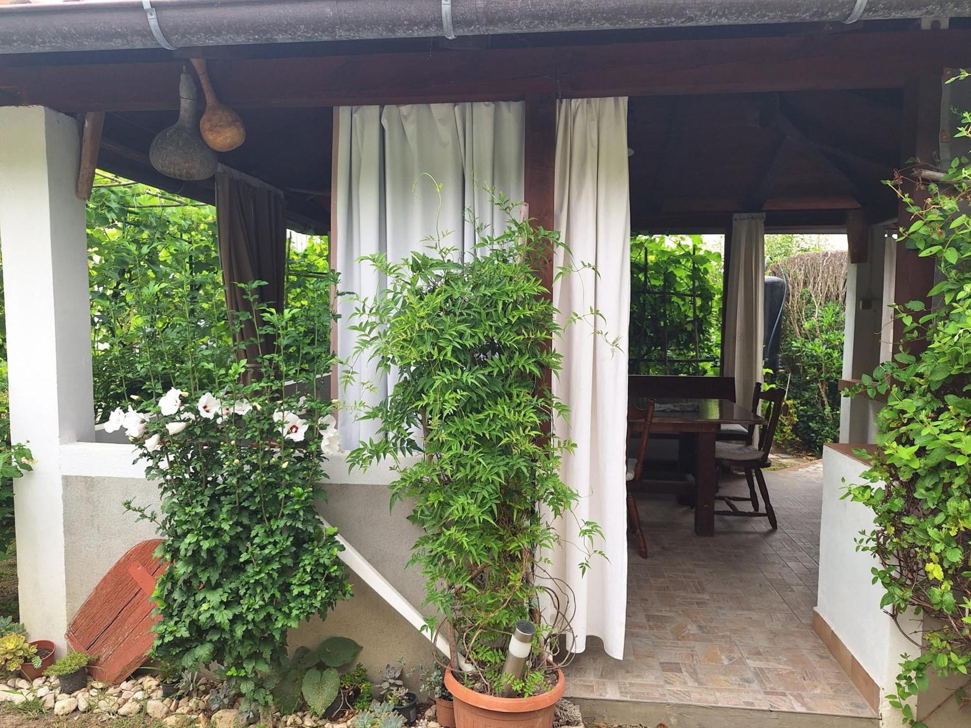Apartments With A Parking Space Supetarska Draga - Donja, Rab - 15999 Екстериор снимка